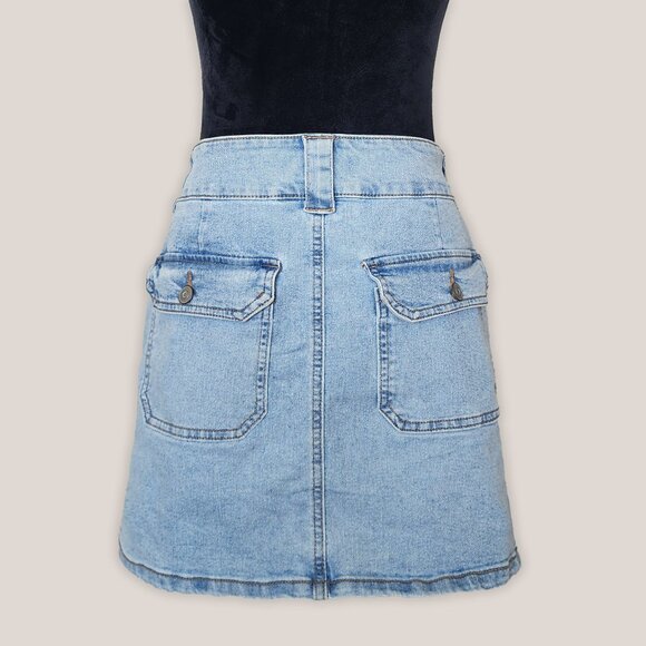 Regeneration by Celebrity Pink Blue Denim Cargo Mini Skirt in Mid Rise - Picture 2 of 9